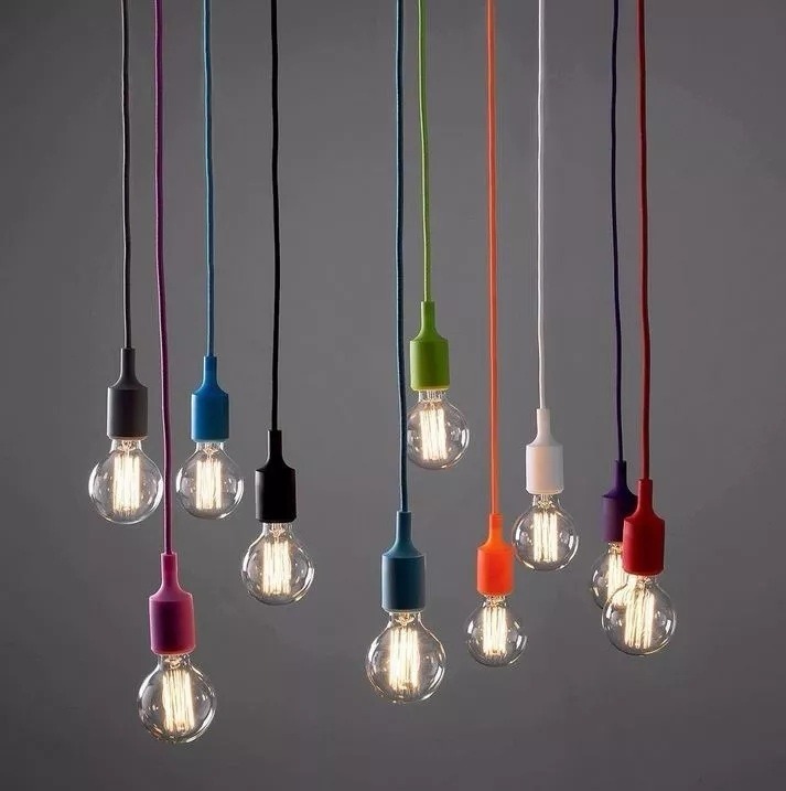 Lámparas colgantes con bombillas de estilo vintage
